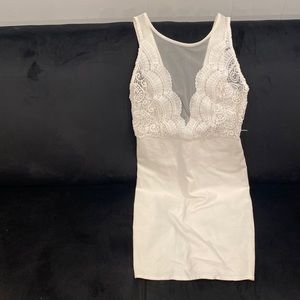 Bridal dress, small and form fitting, cute late top